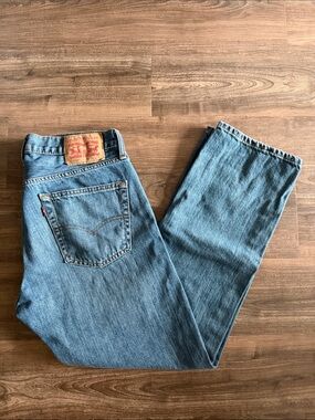 Levi's 559 Size 32x30 Relaxed Straight Denim Jeans